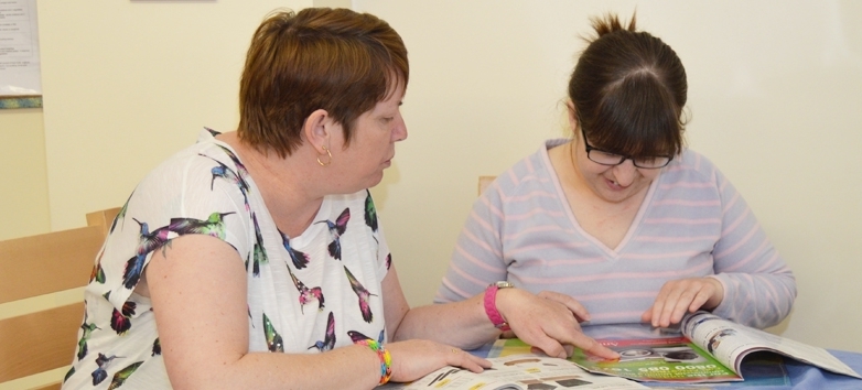 Garendon care home reading together